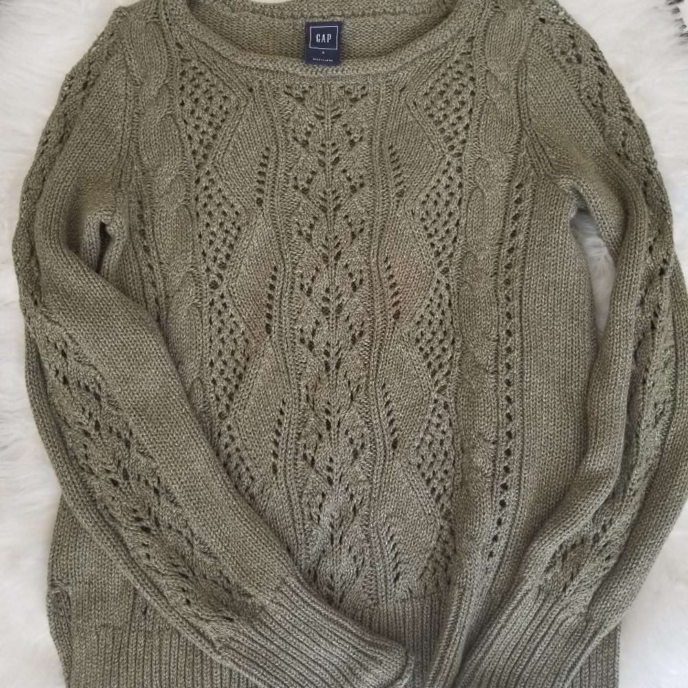 GAP knitted pullover sweater